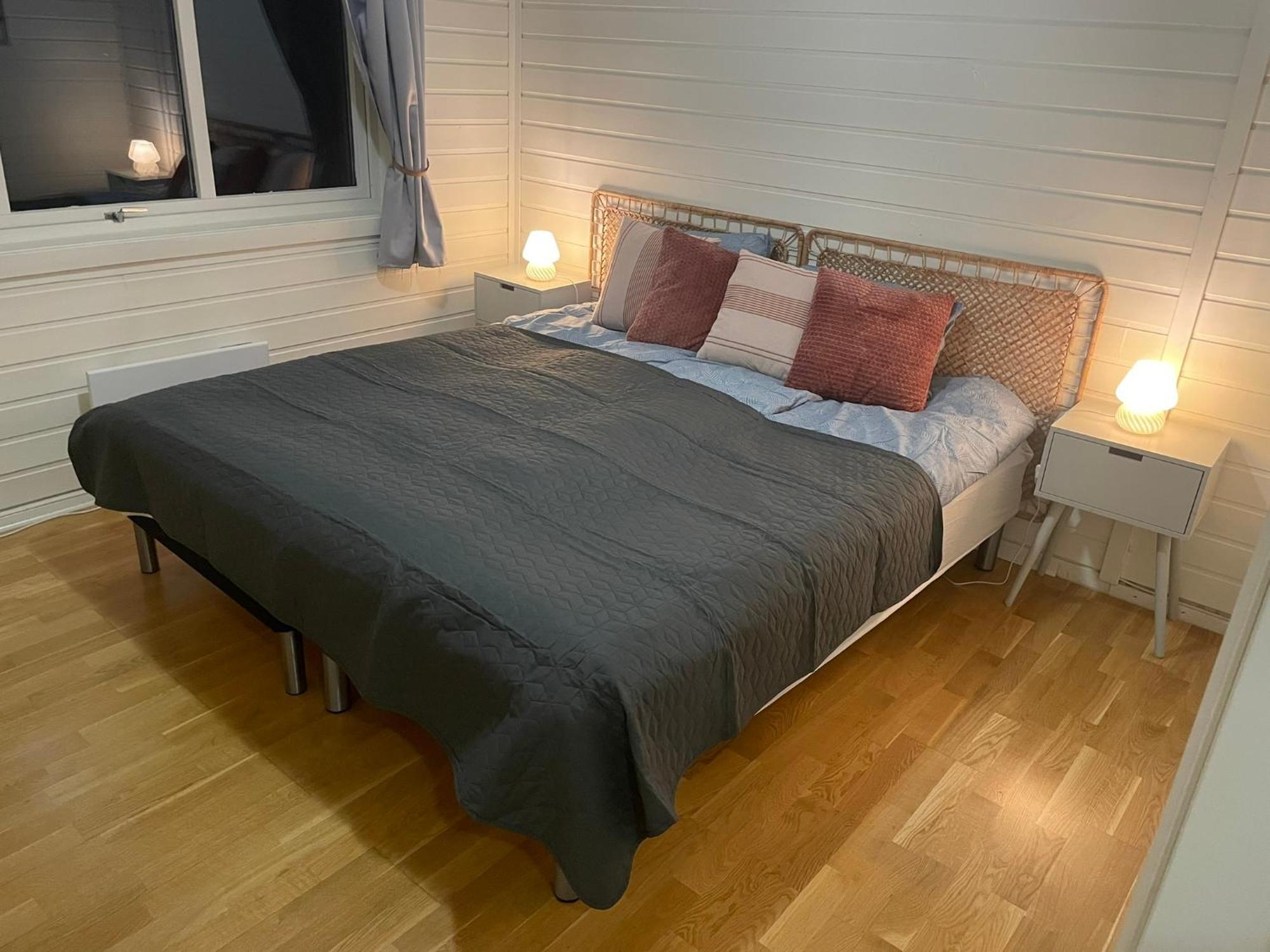 Centrally Located Apartment With 2 Bedrooms And Free Parking 트롬쇠 외부 사진